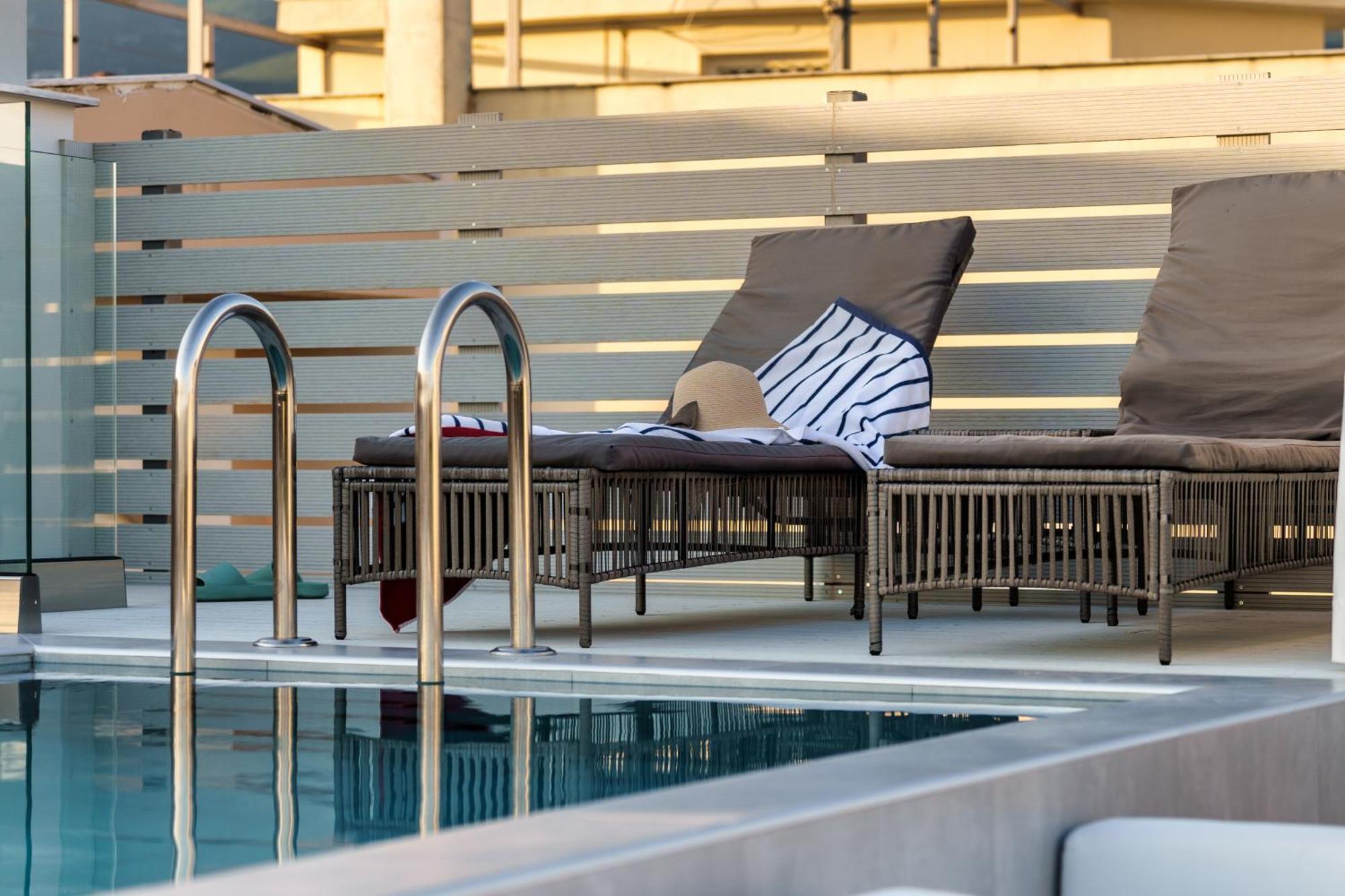 El Cielo Where Luxury Meets The Sky กาลามาตา ภายนอก รูปภาพ